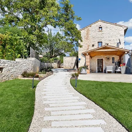 Penzion Mala Kuca Mara - Managed By Travel Istria Cabrunici