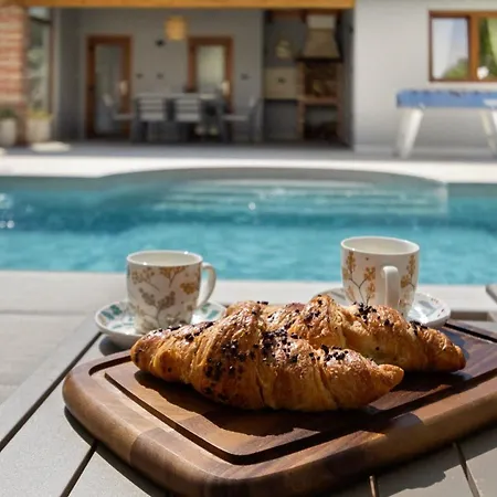 Mala Kuca Mara - Managed By Travel Istria 3*