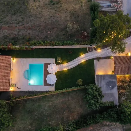 Mala Kuca Mara - Managed By Travel Istria Cabrunici